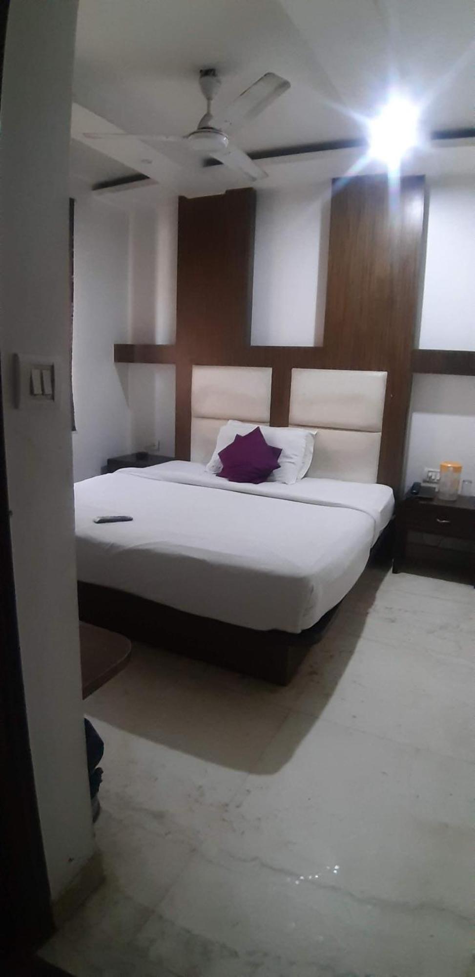 A10 * New Delhi